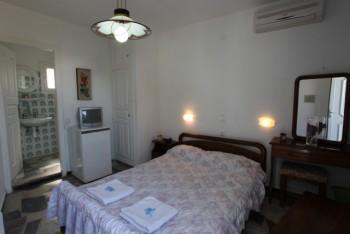 Mina Beach Agios Stefanos  Luaran gambar